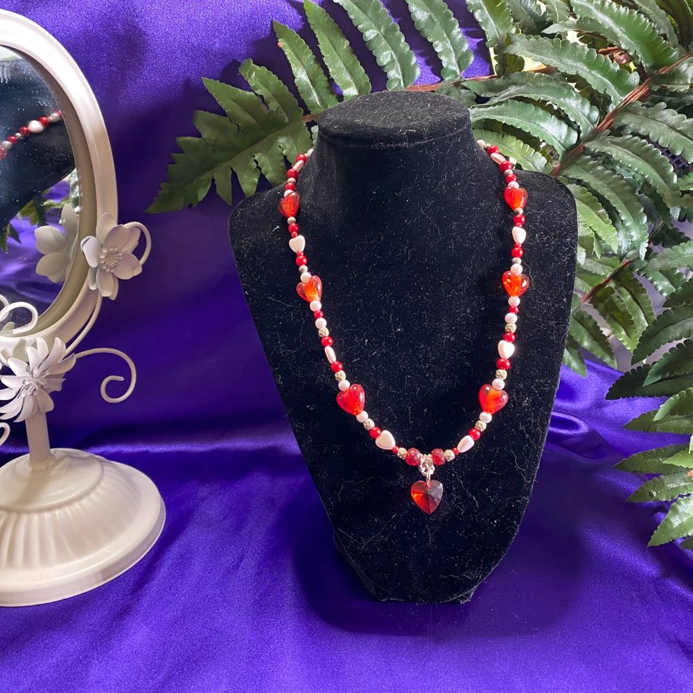 New📌Red Hearts Gemstones Fashion Necklace